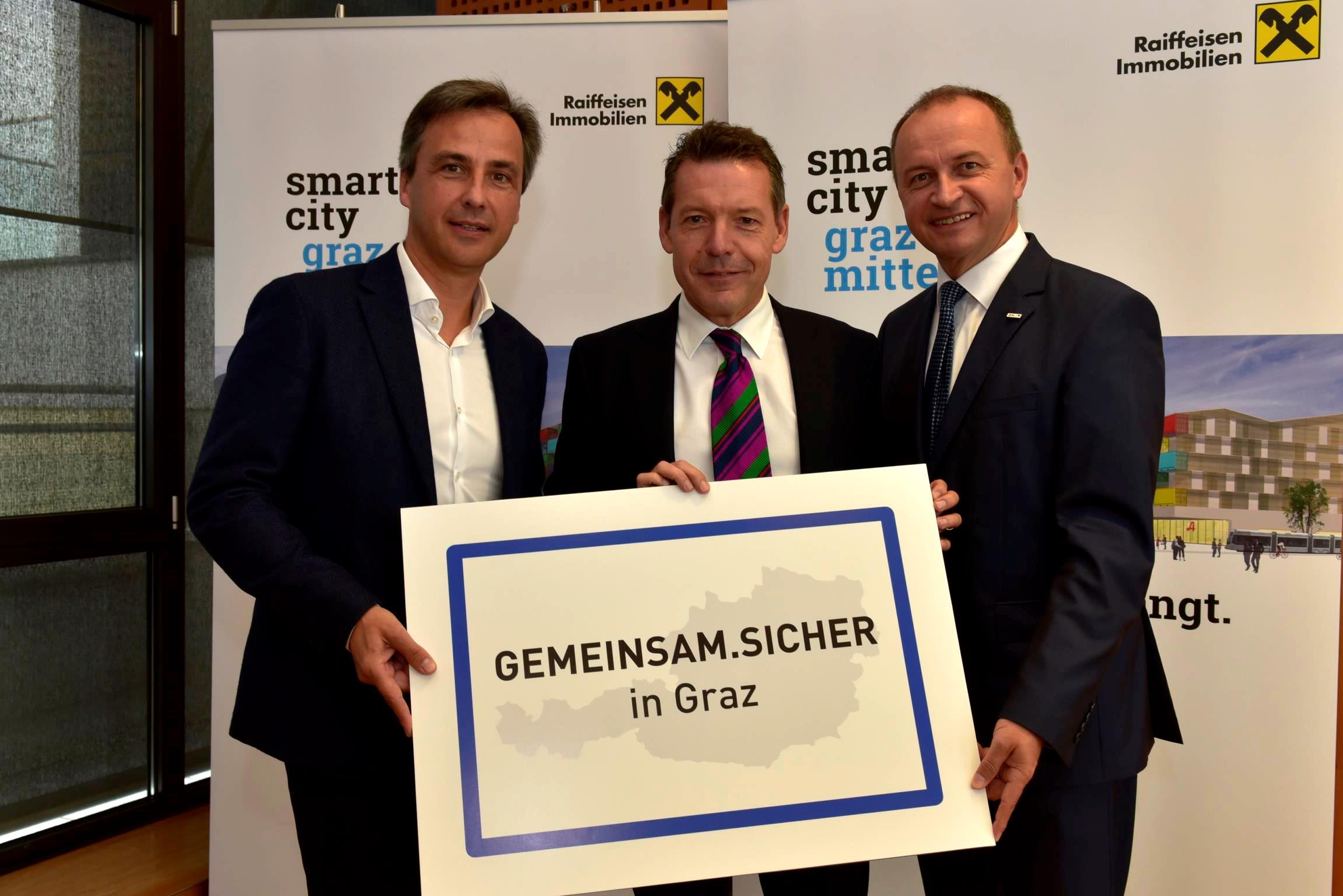 Siegfried Nagl, Nikolaus Lallitsch und Konrad Kogler mit GEMEINSAM.­SICHER in Graz Logo